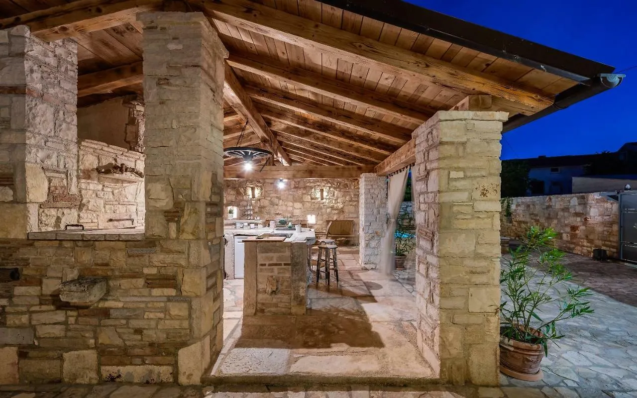 Casa Di Roccia Villa Marcana Croatia